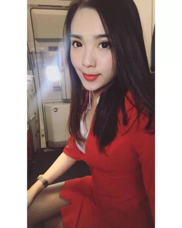 嘴唇直播下载 午夜密语